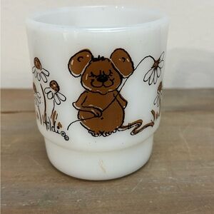 Vintage Fire King Hilda Mouse Stackable White Milk glass 8 oz coffee mug